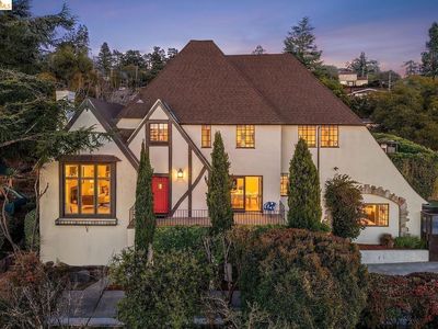6344 Snake Rd, Oakland, CA, 94611
