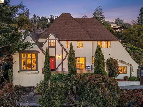 6344 Snake Rd, Oakland, CA 94611