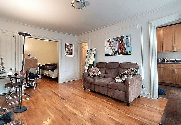 3rd image of 474 Bergen St #4R