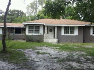 2301 W Farwell Dr, Tampa, FL 33603
