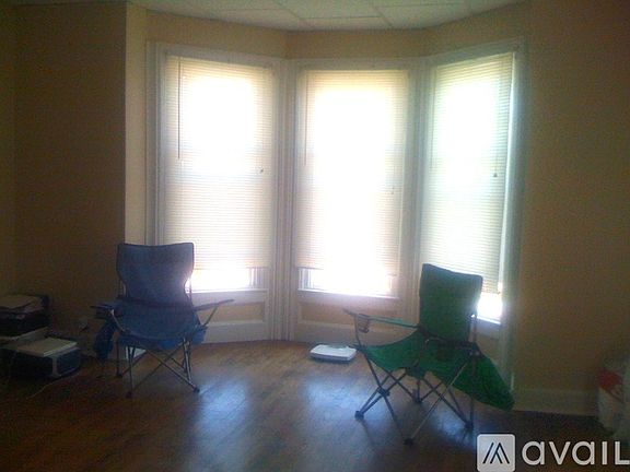 2nd image of 146 Main St #2