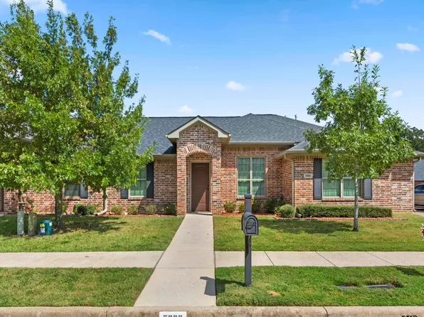 5068 Shiloh Village Dr, Tyler, TX 75703