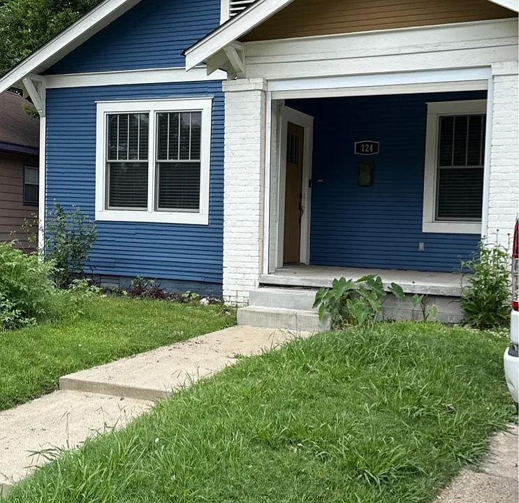 124 Melrose Cir