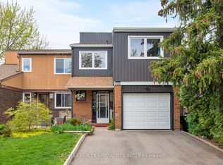 3502 Ash Row Cres, Mississauga, ON L5L 1K4
