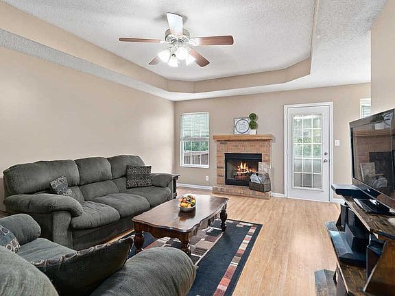 5th image of 3444 Loon Dr