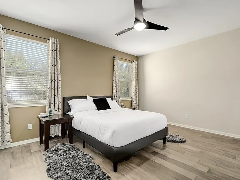 1332 Central Park Ct — Photo 15