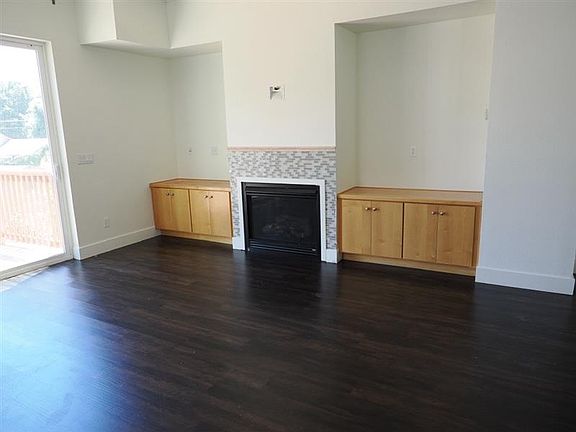 3rd image of 263 McDowell Ln