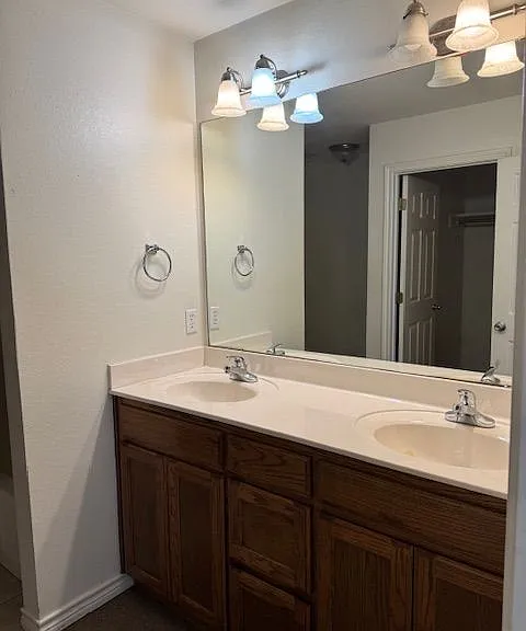 1808 N Paddock St — Photo 9