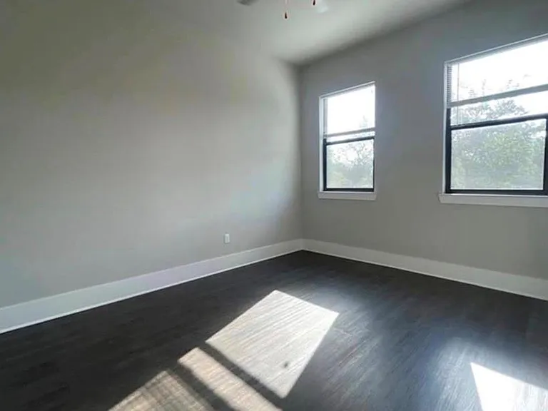 2727 Houston Ave #209 — Photo 12