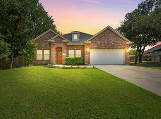 620 Knollwood Trail Ct, Oak Pt, TX 75068