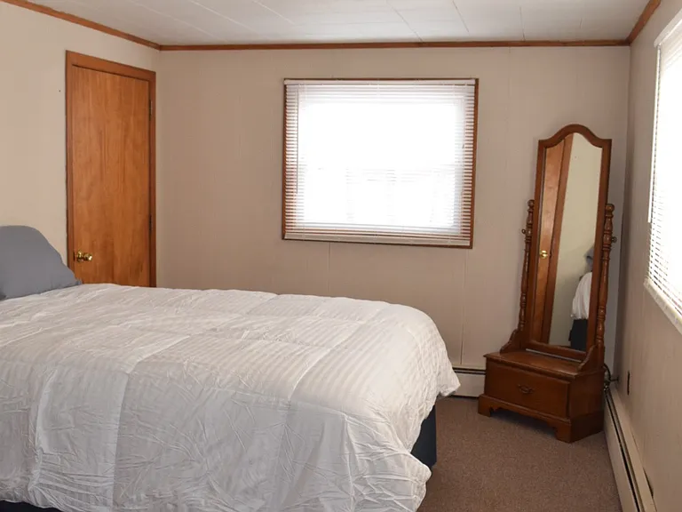 235 Bates St #A — Photo 4
