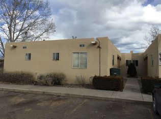 4309 Calle Andrew APT A, Santa Fe, NM 87507