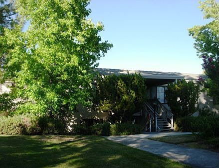 1st image of 1305 Singingwood Ct APT 2