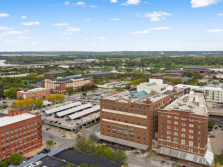 Old Market Lofts — Photo 34