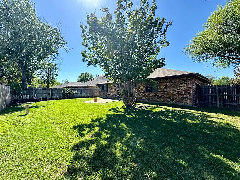 5028 Coker Dr — Photo 23
