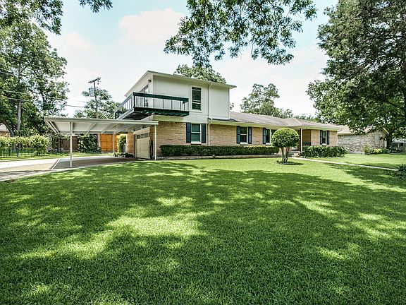 2nd image of 2383 Fenestra Dr