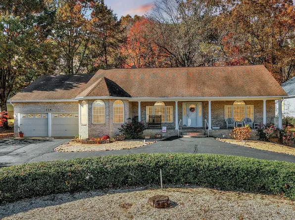 219 Cornwallis Ave, Locust Grove, VA 22508