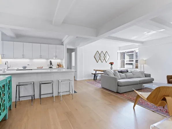 500 Grand Street image 1 of 10