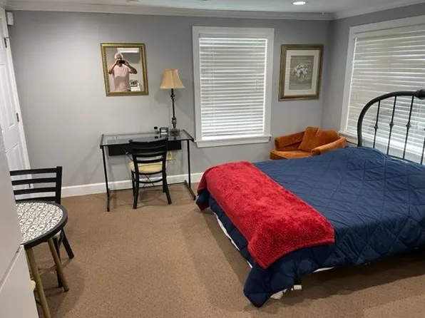 (undisclosed Address), Victor, NY 14564