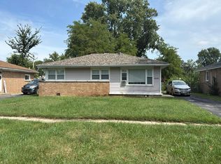 16163 Plymouth Dr, Markham, IL 60428