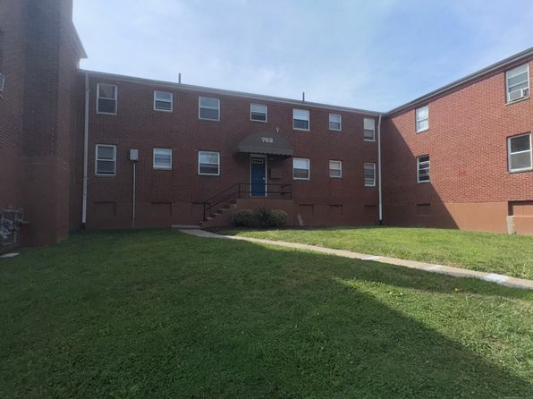 768 New Britain Ave APT 2