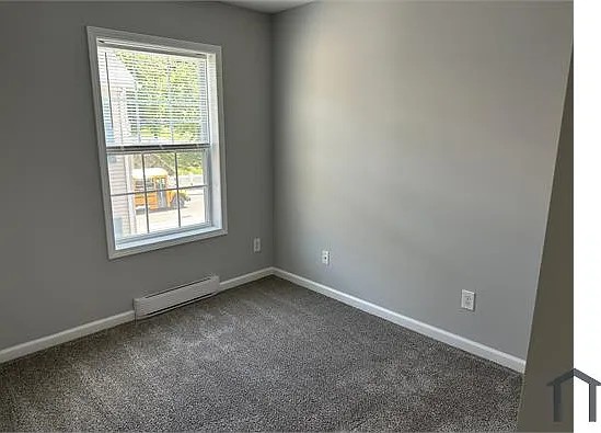149 S Main St #D — Photo 12