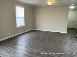 29 Ronald Dr #R29, Bloomington, IL 61704
