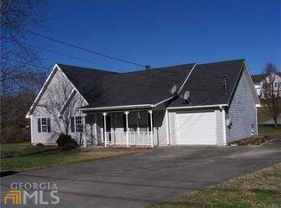 16 Jennifer Ln, Rydal, GA 30171