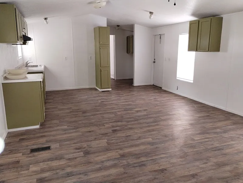 Red River Mobile Home Park — Photo 2
