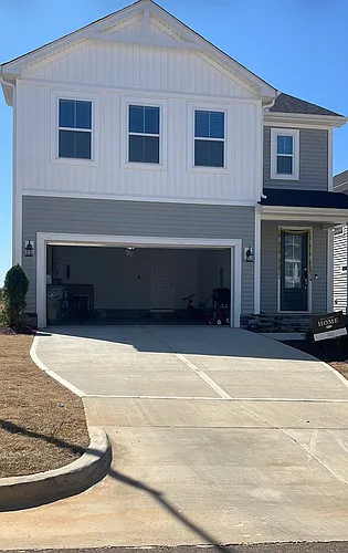 131 Saucer St Photo 1