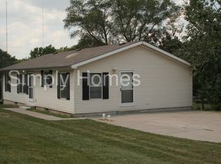 5102 N 60th St, Omaha, NE 68104