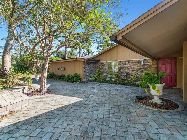 12905 N 52nd St, Temple Terrace, FL 33617