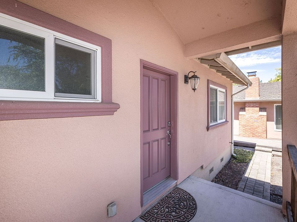 1st image of 882 Colorado Ave