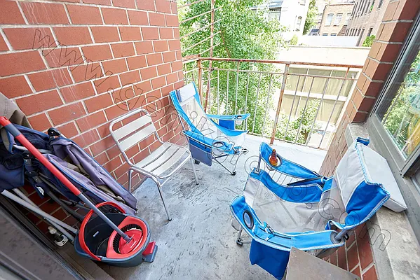 Rented by Genik Group Corp | media 4