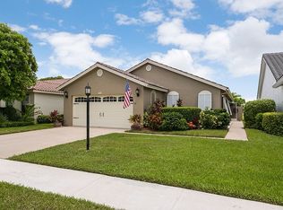 8461 Bonita Isle Dr, Lake Worth, FL 33467