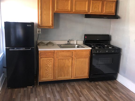 3rd image of 23 S Stricker St #3F