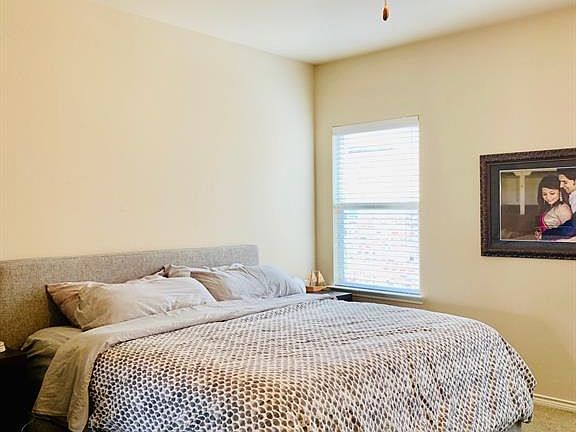5th image of 7923 Belinda Ln