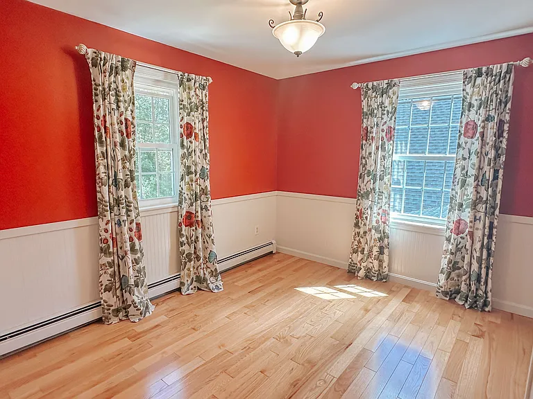 10 Herrick Rd — Photo 22