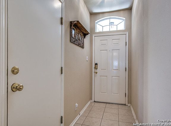 4th image of 10219 Wild Rose Bay