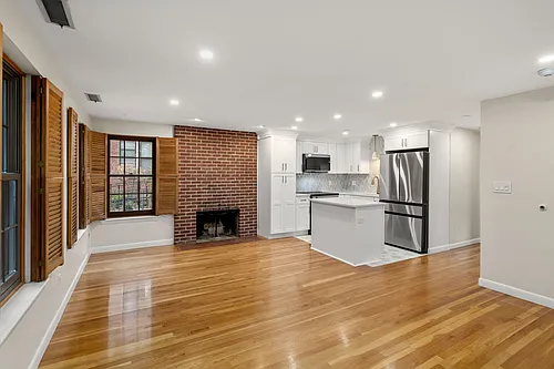 3 Devens St #2 Photo 1