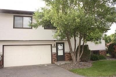 1st image of 8609 S Maplebrook Cir