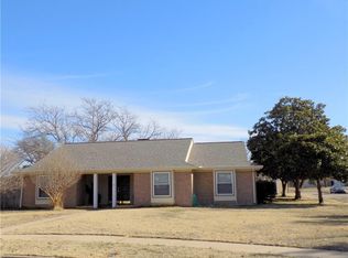 1915 Clover Trl, Richardson, TX 75081