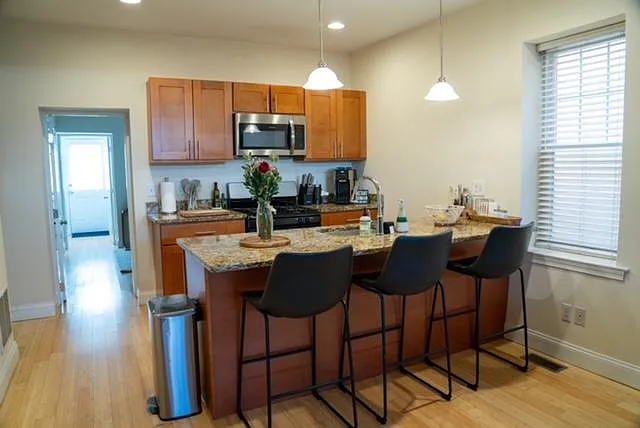 310 Bridge St #1 — Photo 3