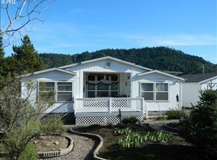 2880 Tenmile Valley Rd, Tenmile, OR 97481