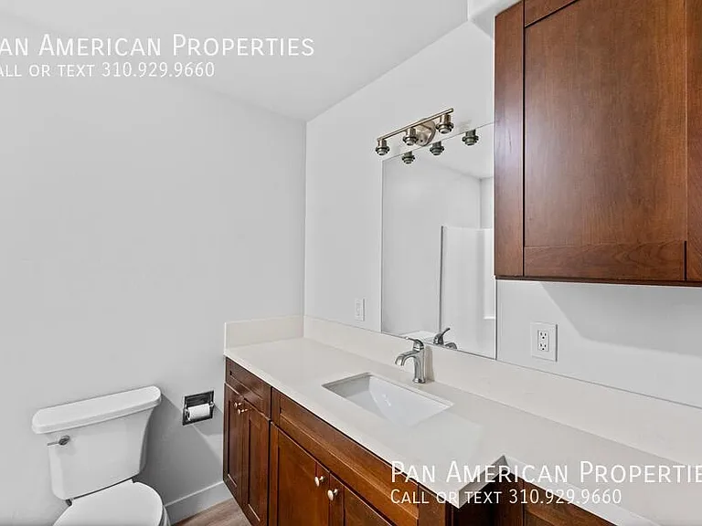 975 Laguna Dr #19 — Photo 18