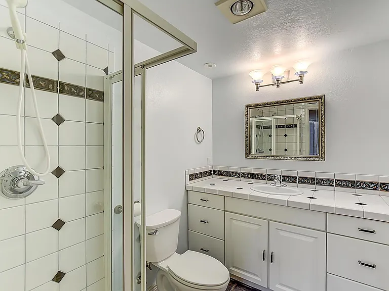 440 Laramie Blvd — Photo 25