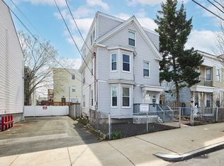 41 Gillooly Rd, Chelsea, MA 02150