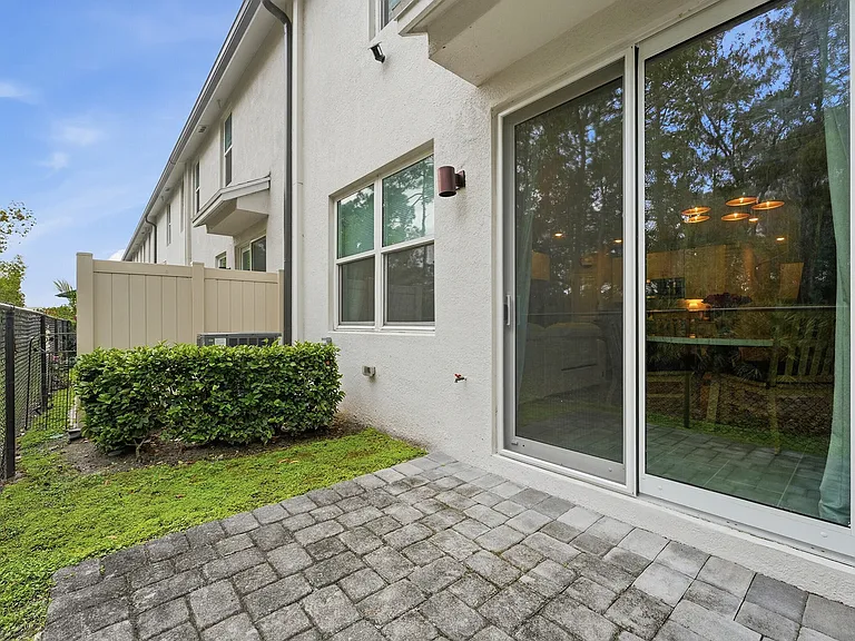 3905 SE Mentmore Ln — Photo 29