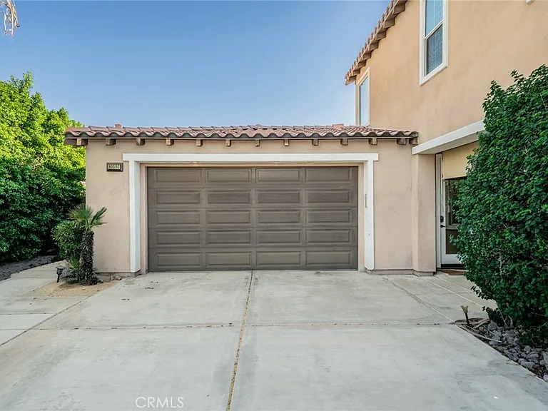80592 Apricot Ln — Photo 3