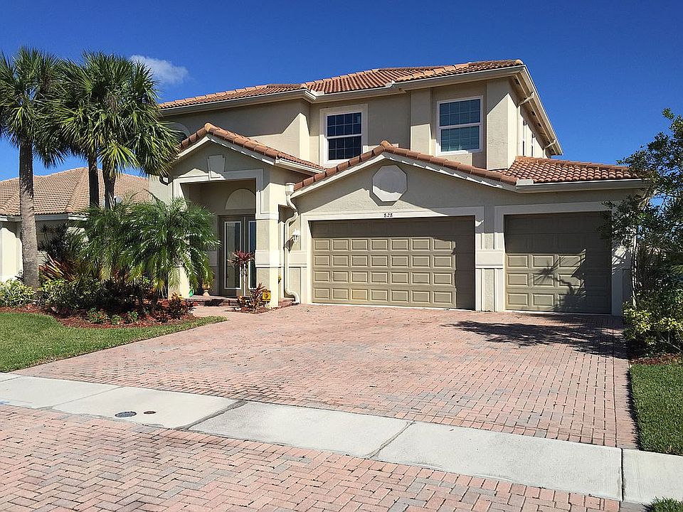 1st image of 828 Bent Creek Dr